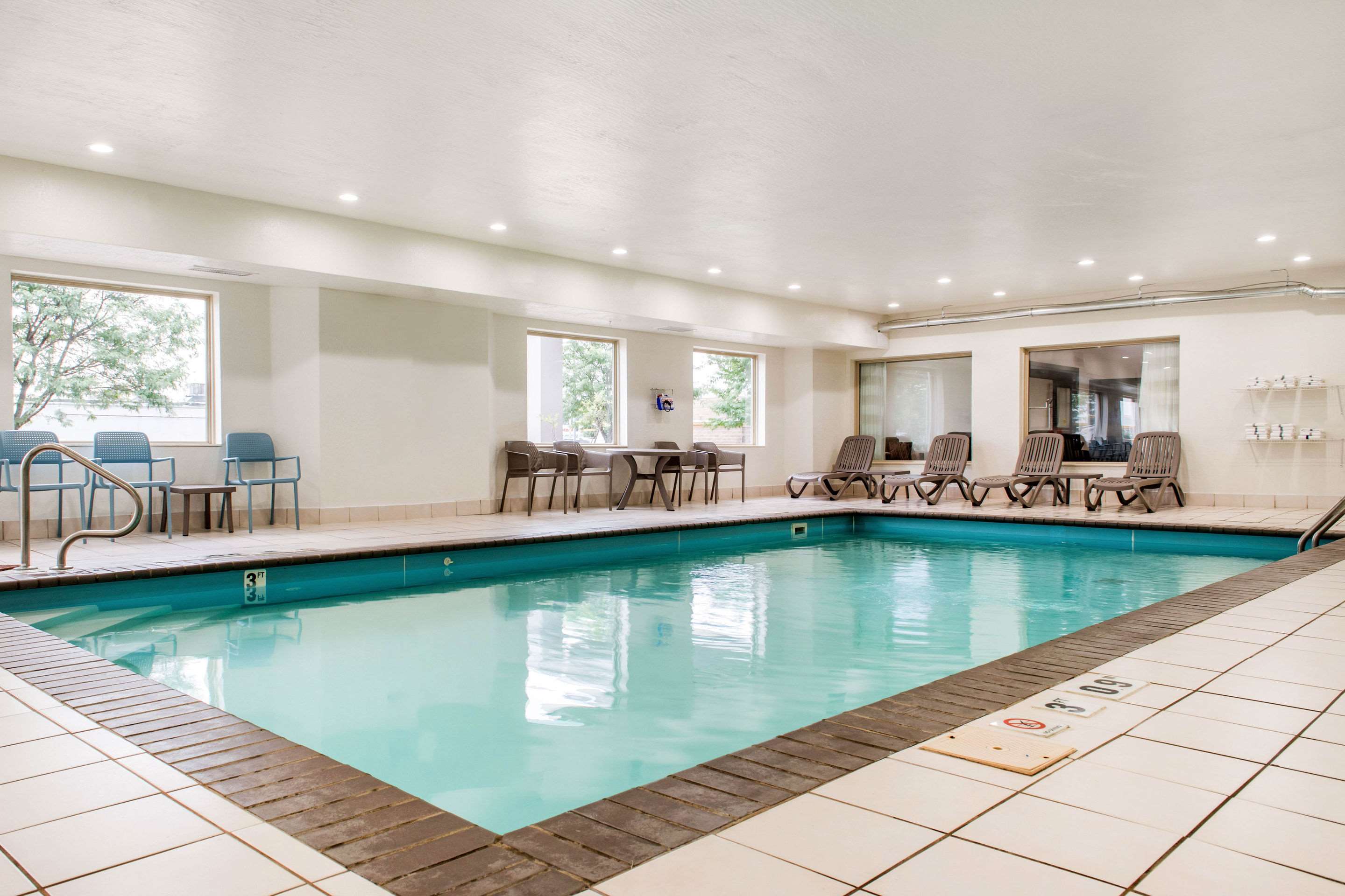 Indoor heated pool | Sleep Inn & Suites