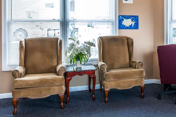  - Econo Lodge Vincennes