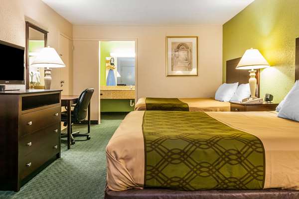  - Econo Lodge Vincennes