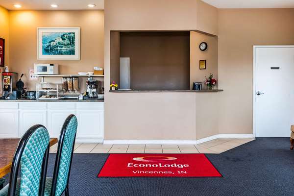 Amenities - Econo Lodge Vincennes
