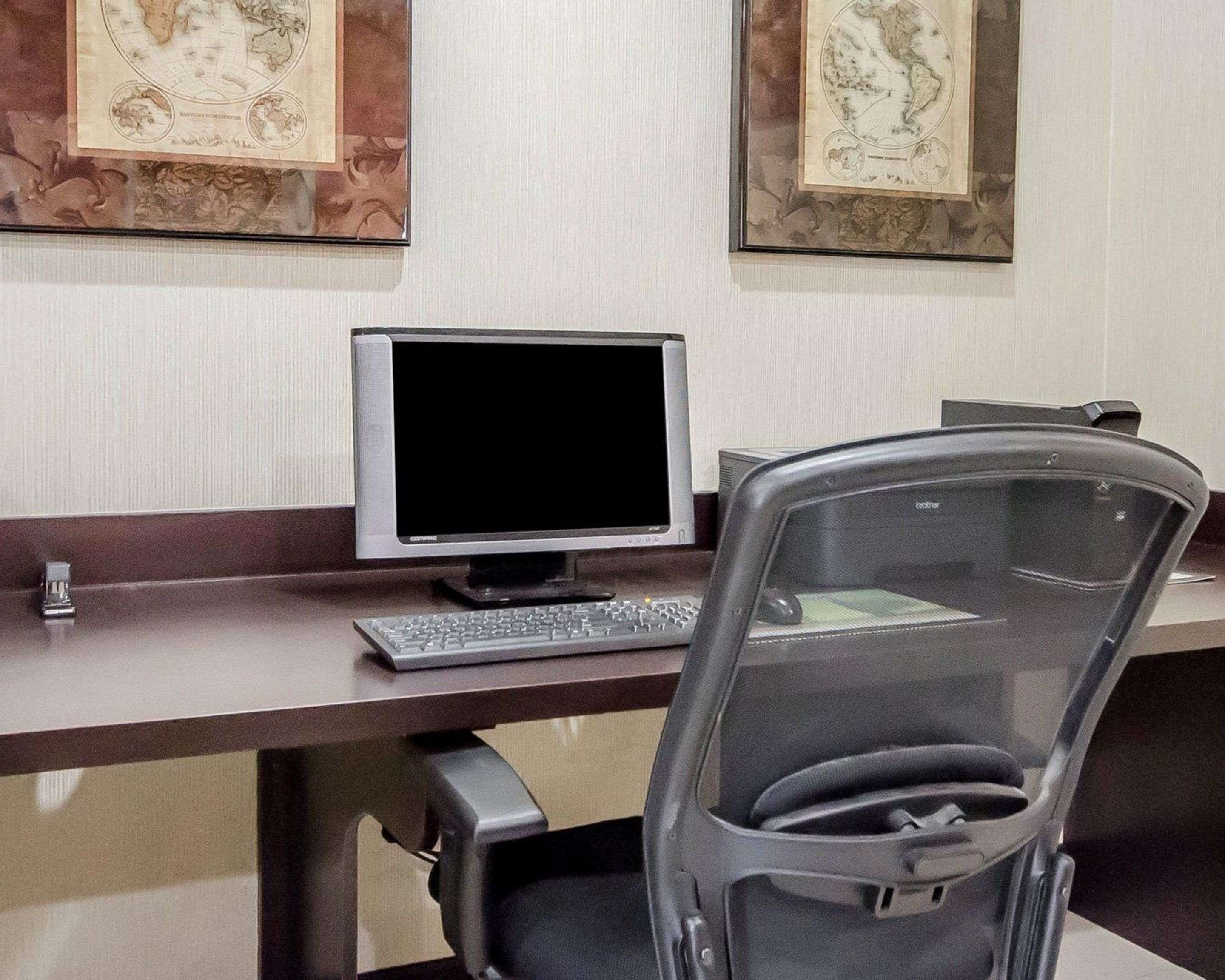 Business center with high-speed Internet access | Clarion Pointe by Choice Hotels Corydon