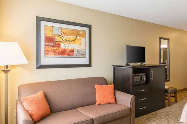  - Comfort Inn East Evansville