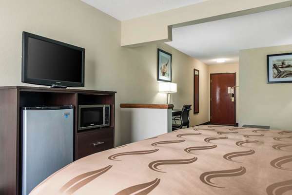  - Quality Inn & Suites Anderson - I-69, Exit 226