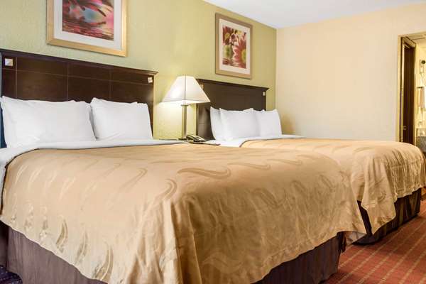 Suite - Quality Inn Huntingburg
