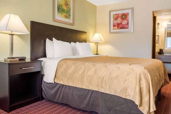  - Quality Inn Huntingburg