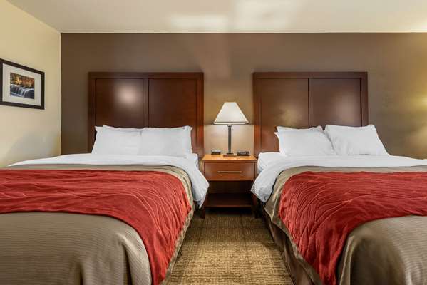  - Comfort Inn Warren - I-69, Exit 278