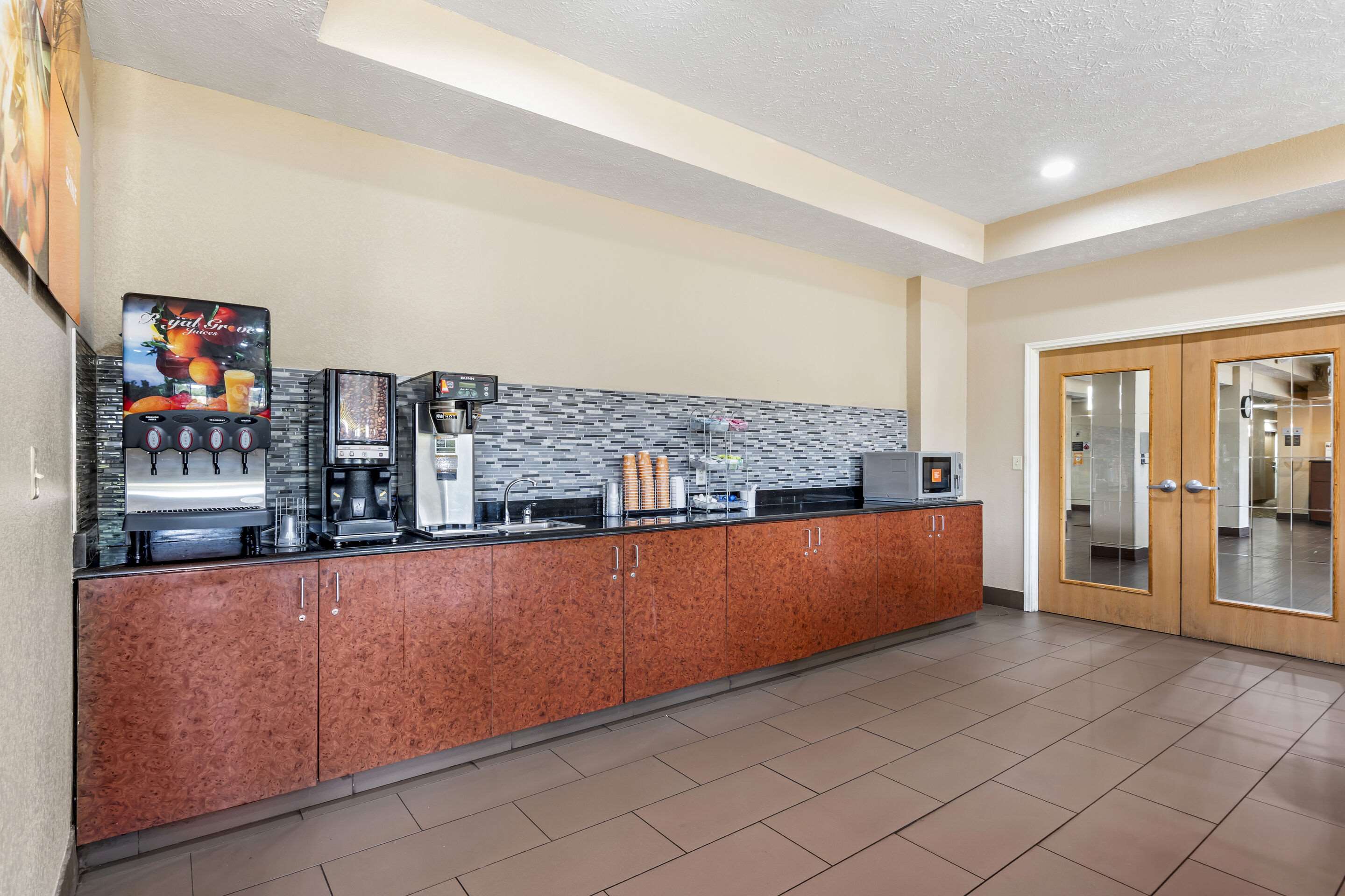 Breakfast counter | Comfort Suites Merrillville near US 30