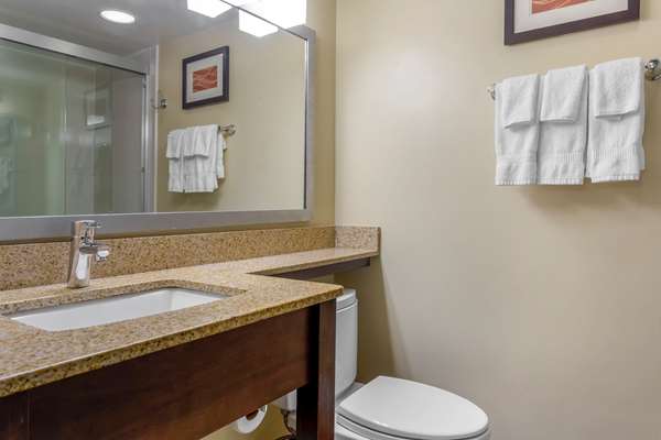  - Comfort Inn Hammond - I-80 & I-94, Exit 2