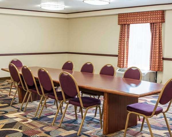  - Quality Inn & Suites Greenfield - I-70, Exit 104