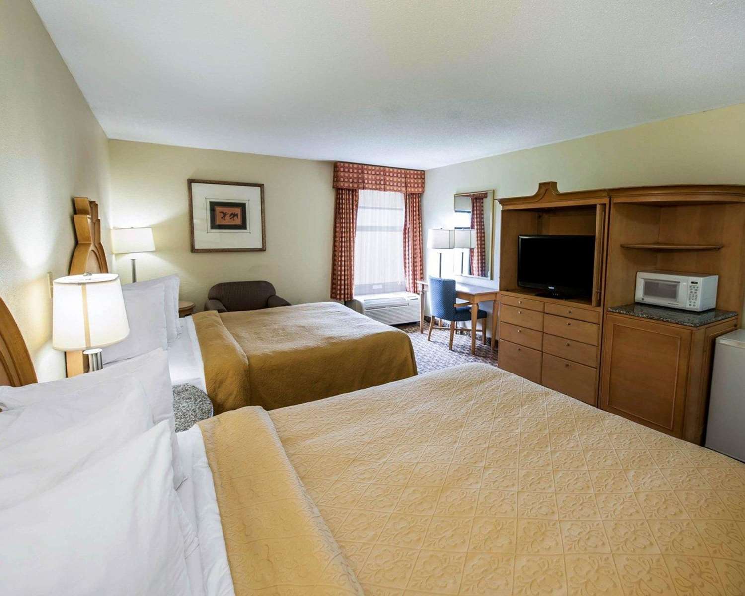 Quality Inn & Suites Greenfield I70, Exit 104, IN See Discounts