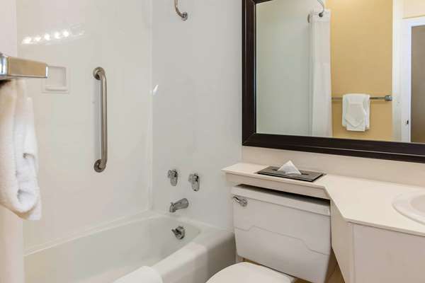  - Quality Inn & Conference Center Logansport