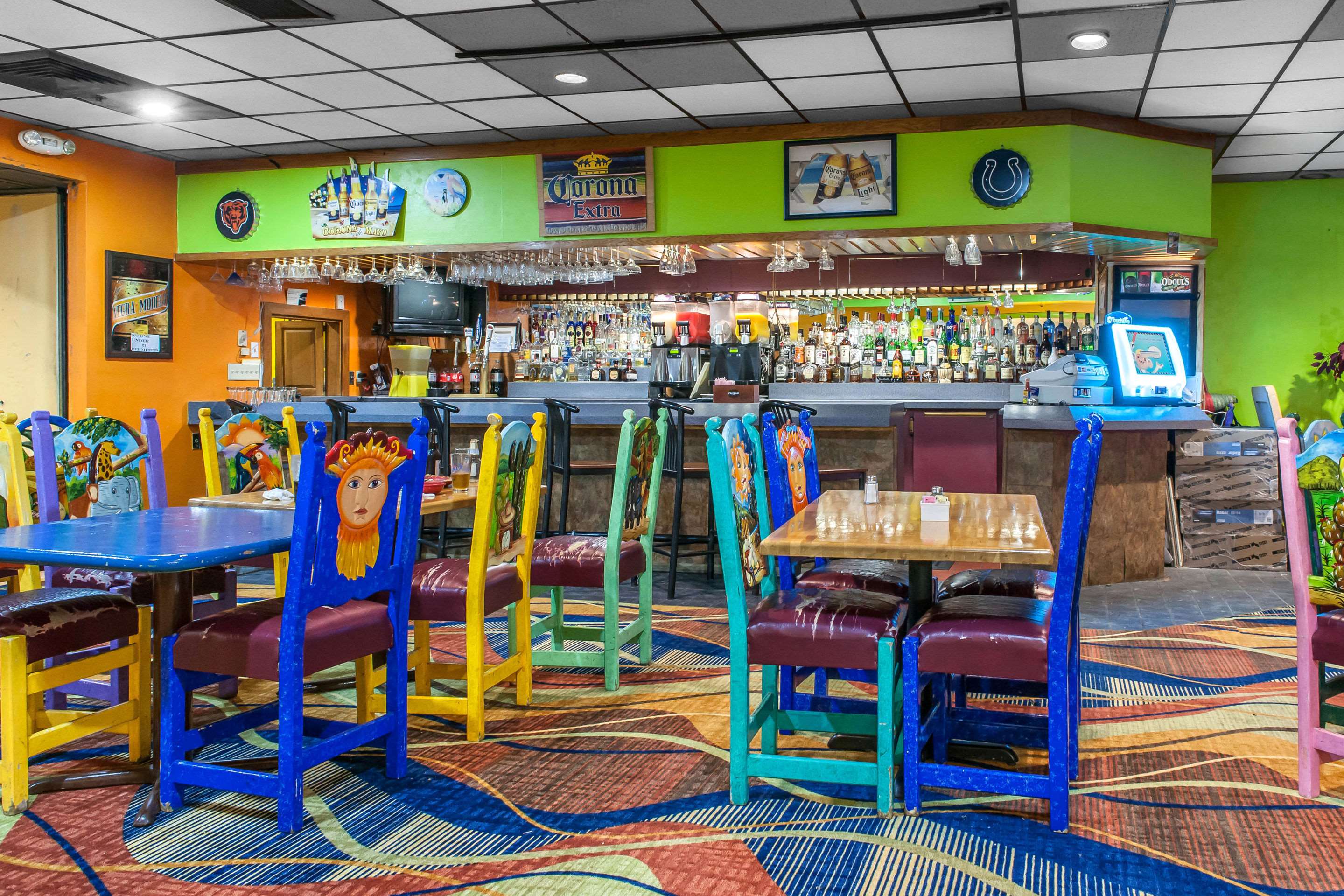 Hotel Bar