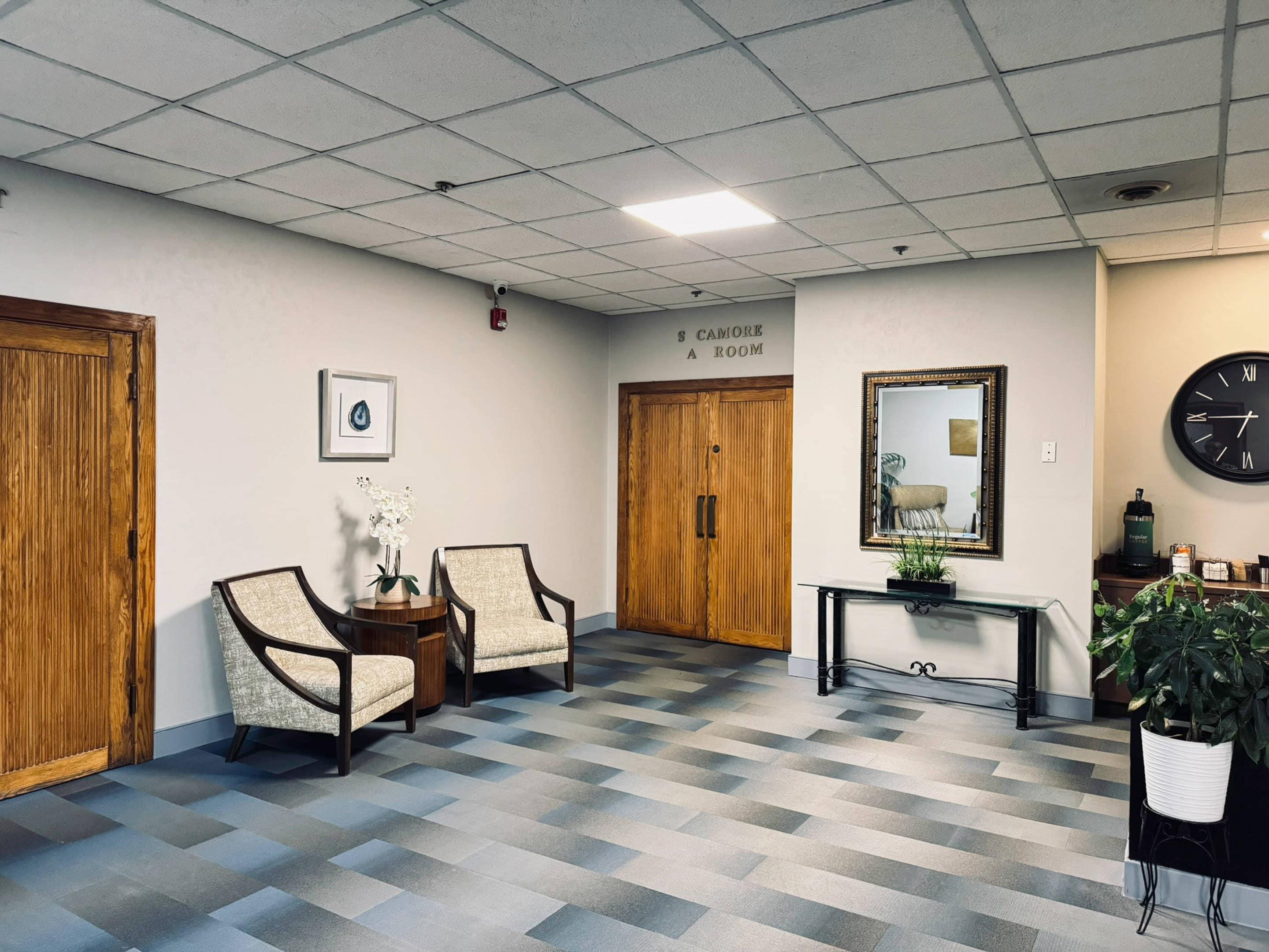 Lobby with sitting area