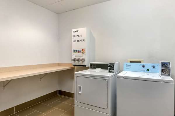 Amenities - Comfort Suites Elkhart