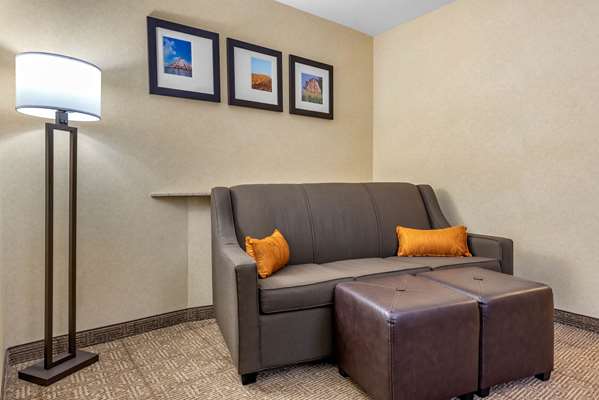 Suite - Comfort Suites Elkhart