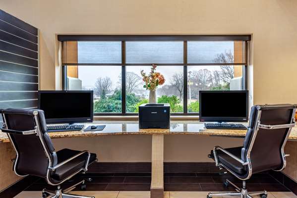 Conference Area - Comfort Suites Elkhart