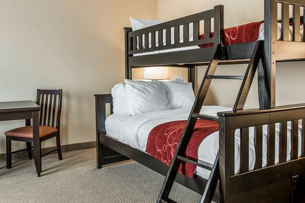 Suite - Comfort Suites South Bend