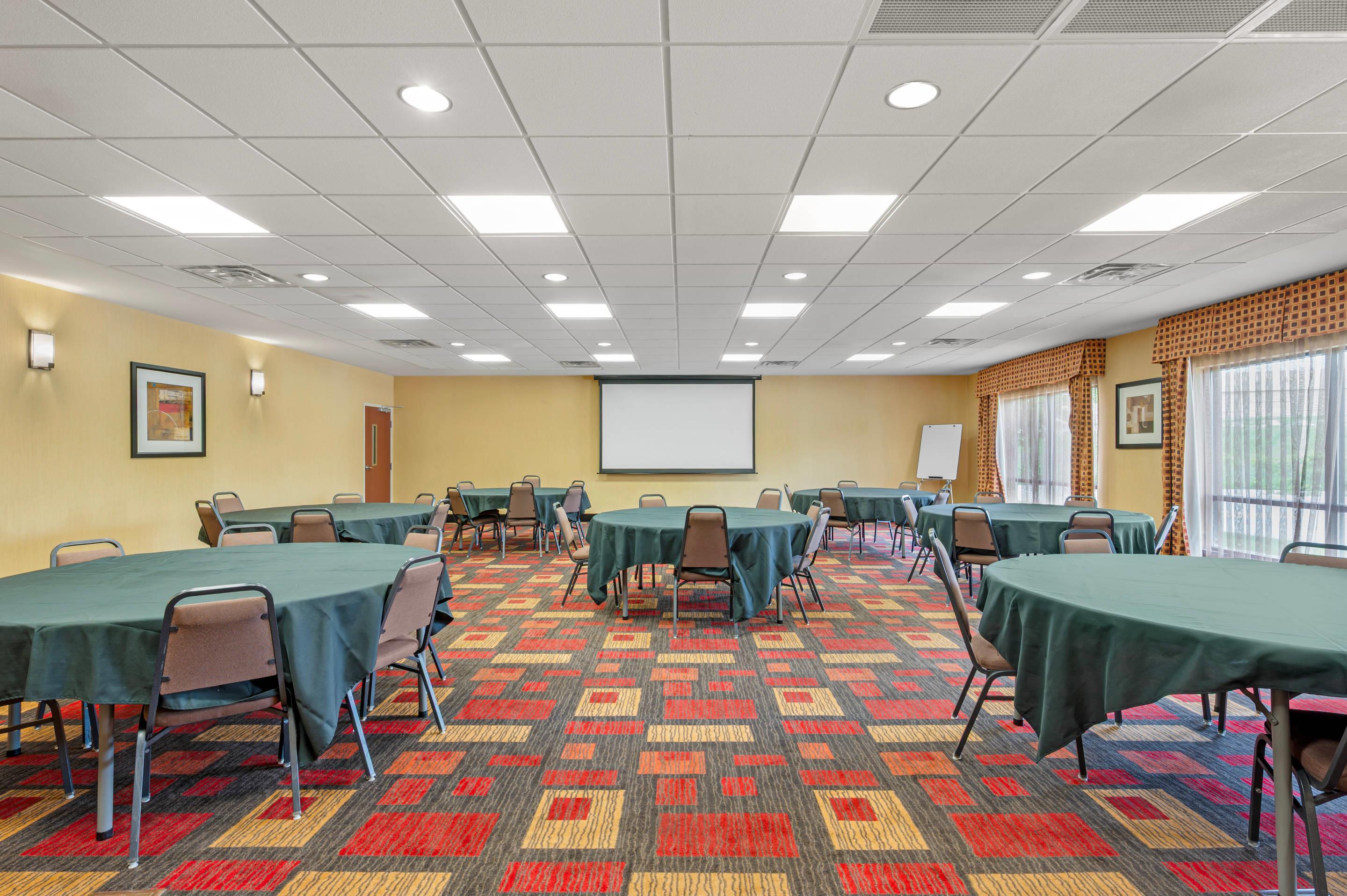 Meeting room | Comfort Suites South Bend near Casino