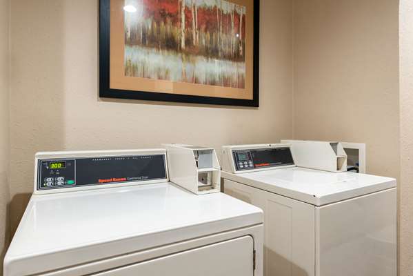Amenities - Econo Lodge Lebanon - I-65, Exit 140