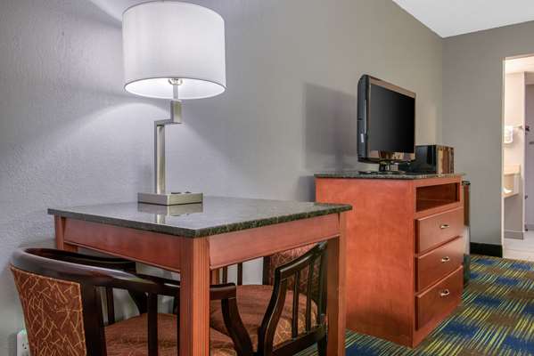  - Quality Inn & Suites Bedford