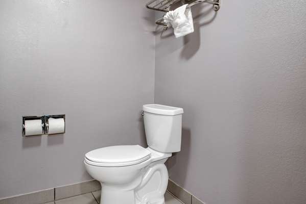  - Quality Inn & Suites Bedford