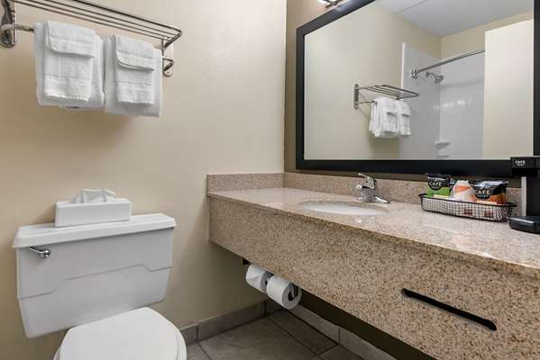  - Quality Inn & Suites Lafayette - I-65, Exit 172