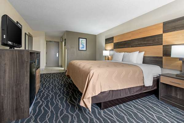 Suite - Quality Inn & Suites Lafayette - I-65, Exit 172