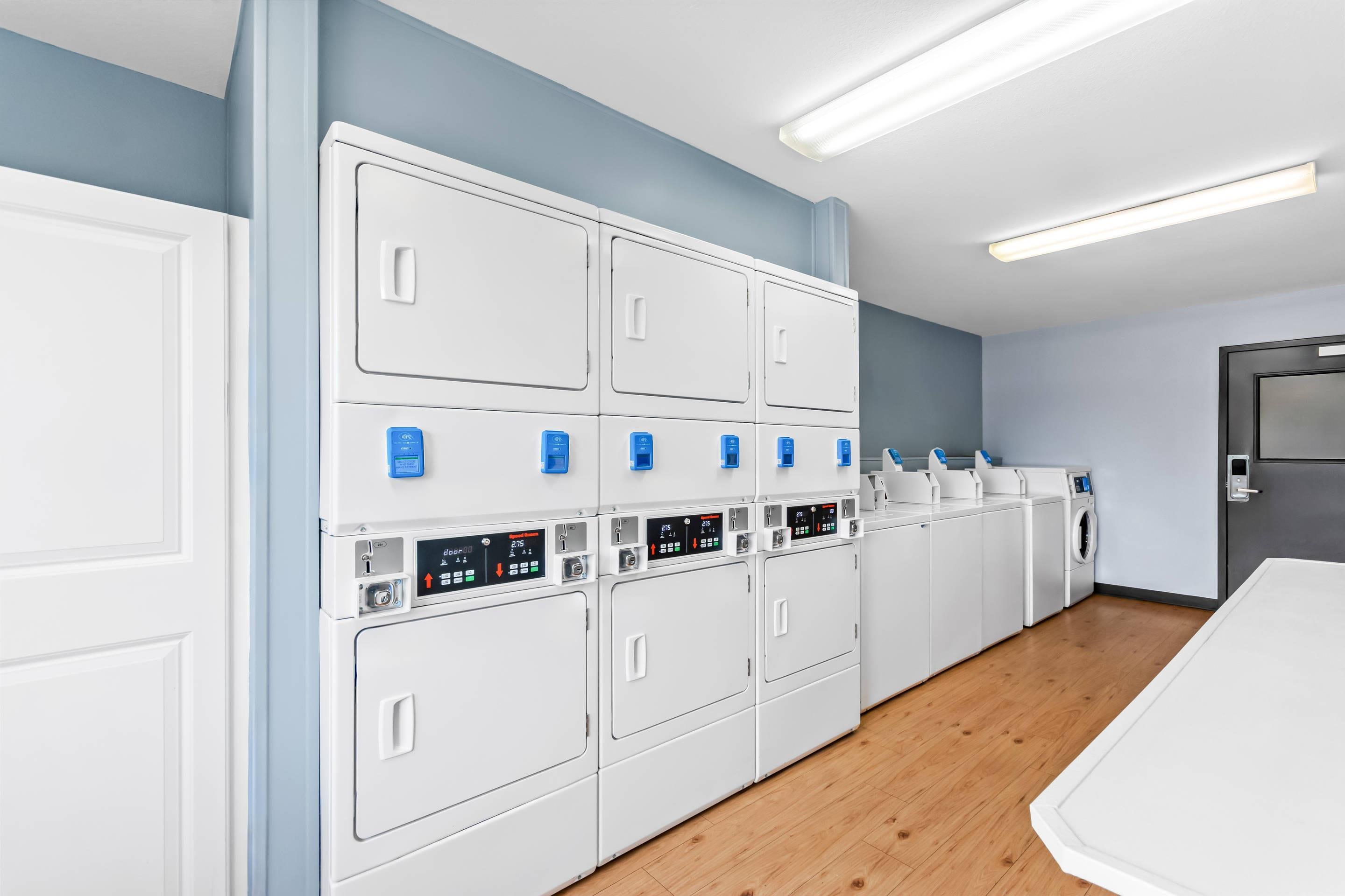 Guest laundry facilities | Suburban Studios Louisville North