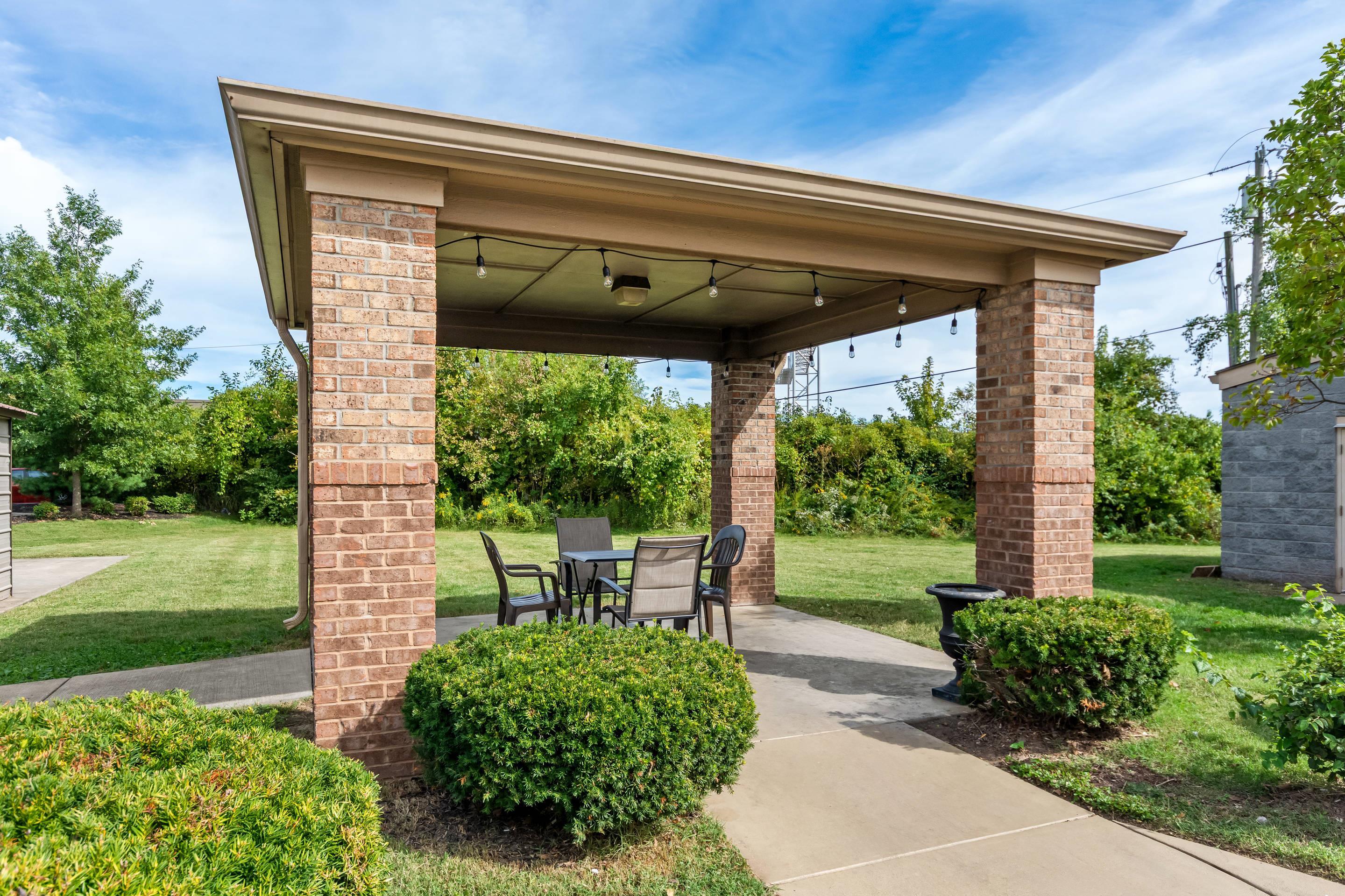 Gazebo | Suburban Studios Louisville North
