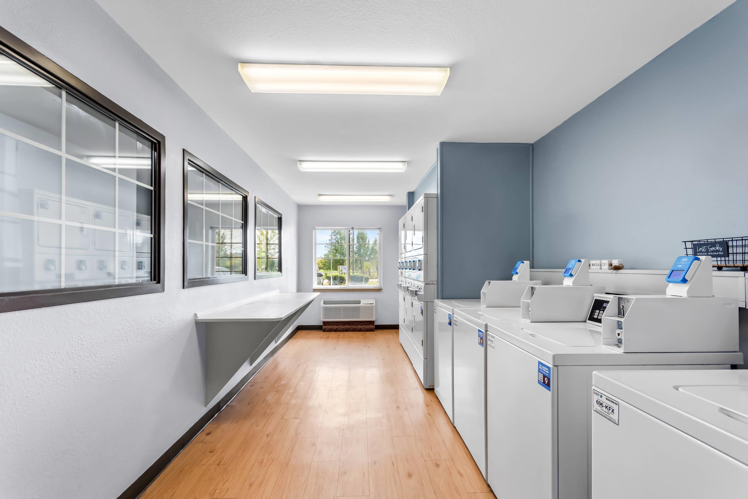 Guest laundry facilities | Suburban Studios Louisville North