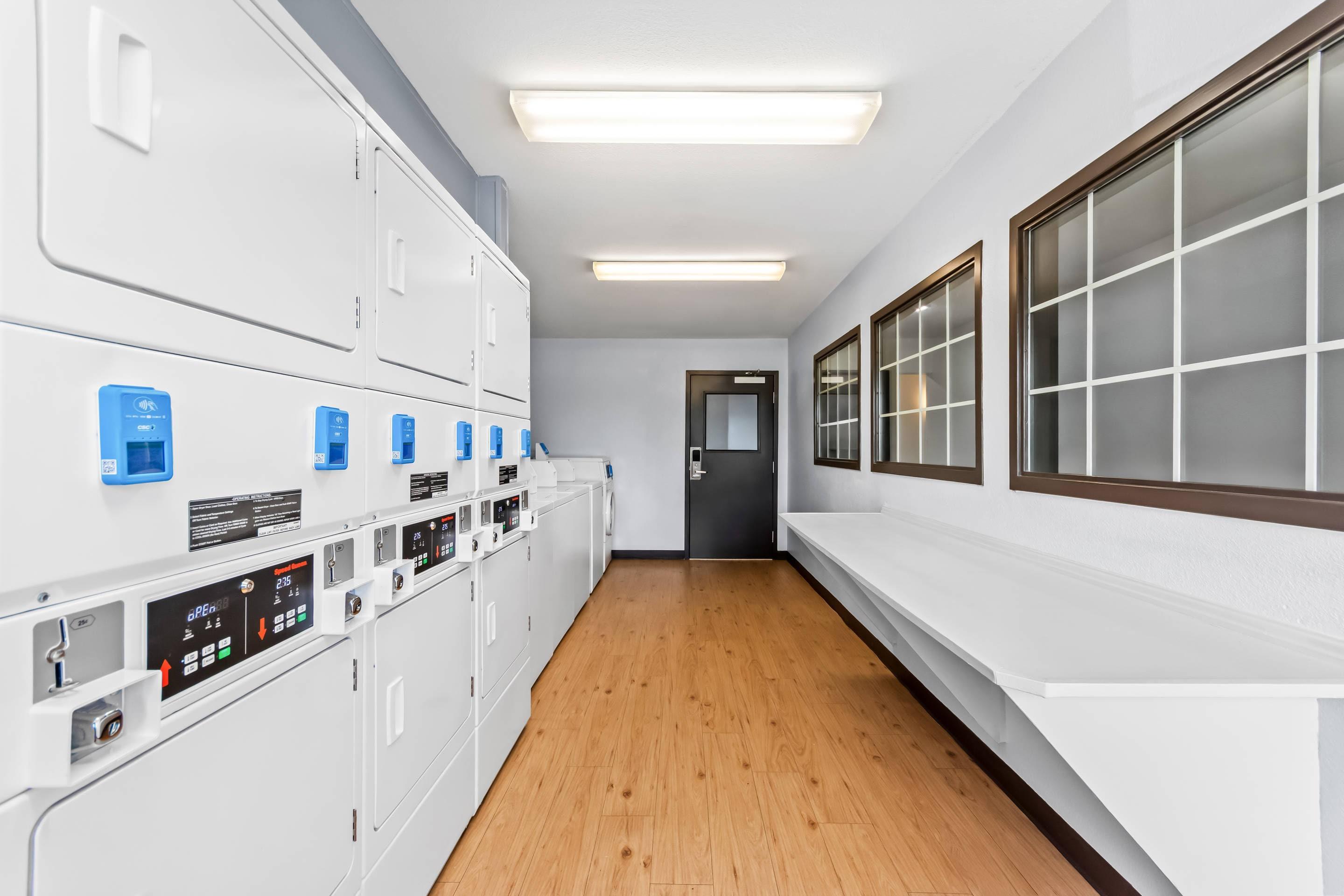 Guest laundry facilities | Suburban Studios Louisville North