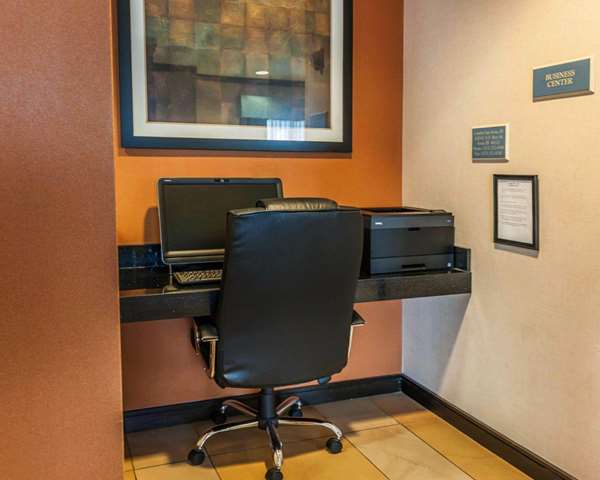 Conference Area - Comfort Inn Avon