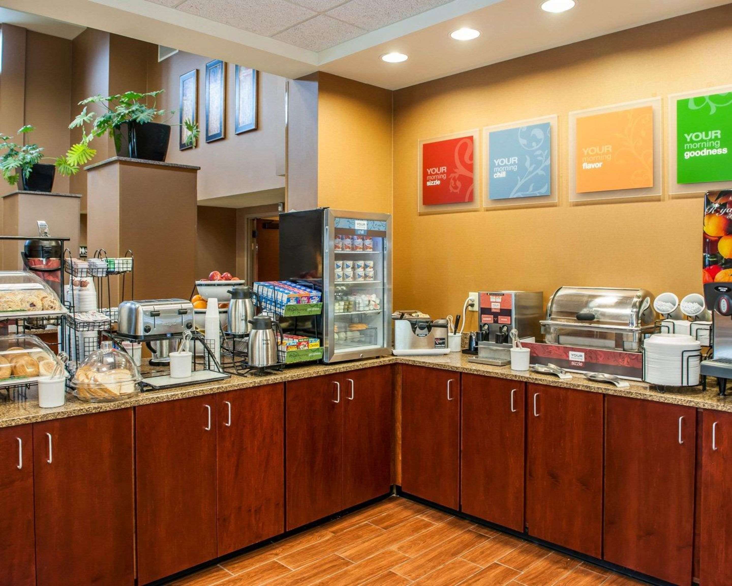 Breakfast counter
