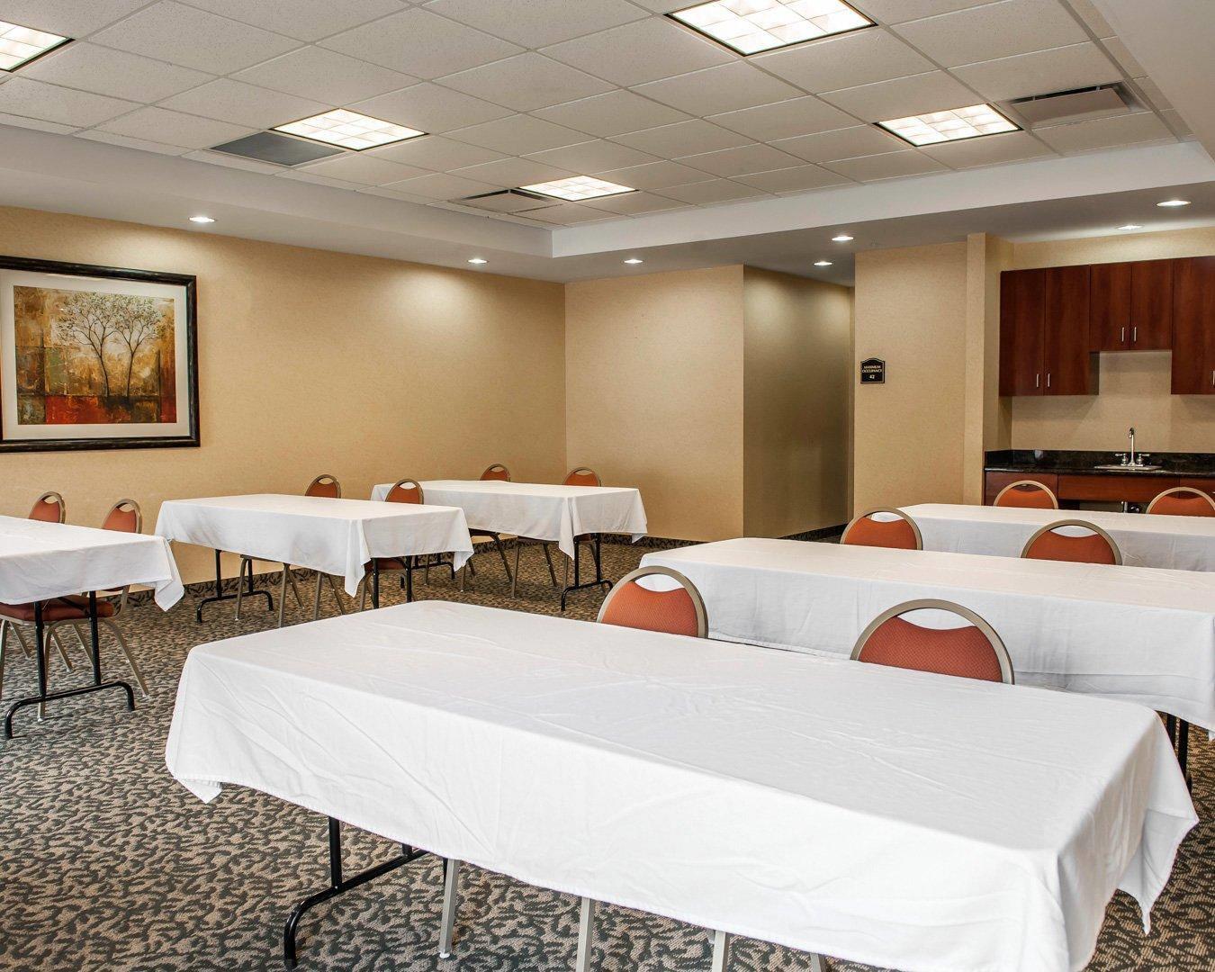 Meeting room | Comfort Suites near Indianapolis Airport