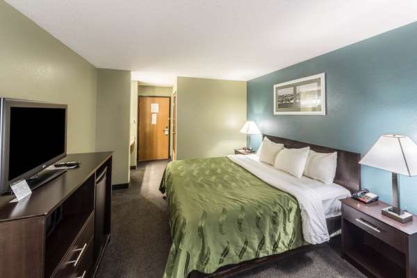  - Quality Inn Columbia City