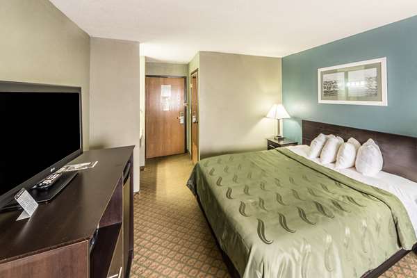  - Quality Inn Columbia City