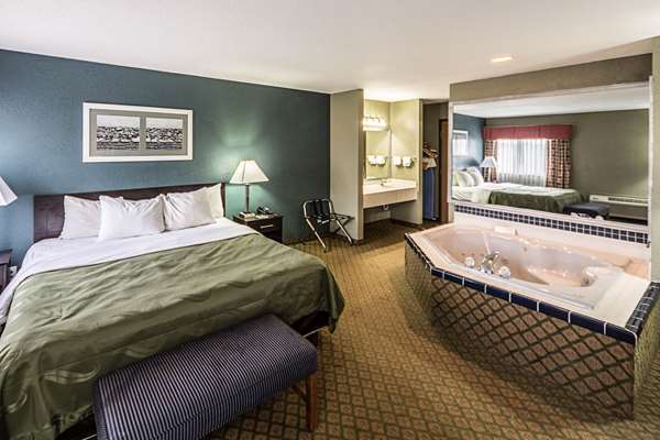  - Quality Inn Columbia City