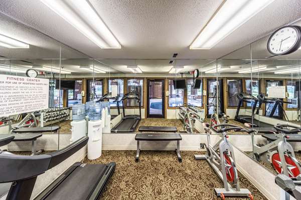 Fitness/ Exercise Room - Quality Inn Columbia City