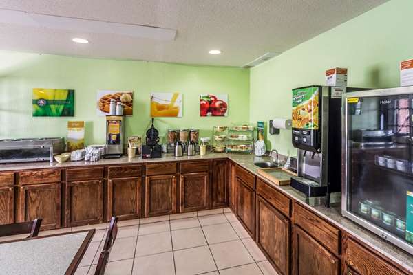 Amenities - Quality Inn Columbia City