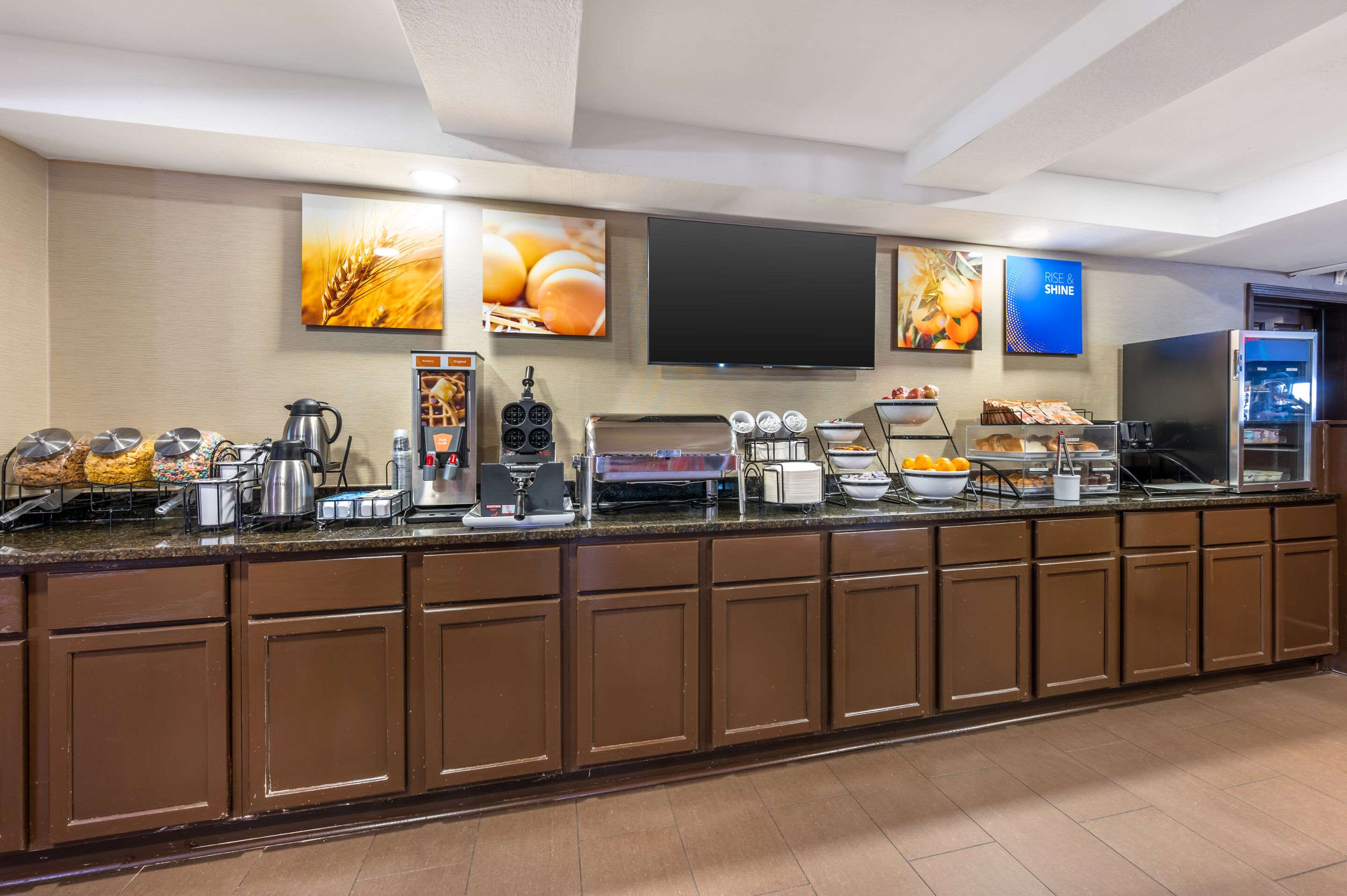 Breakfast area