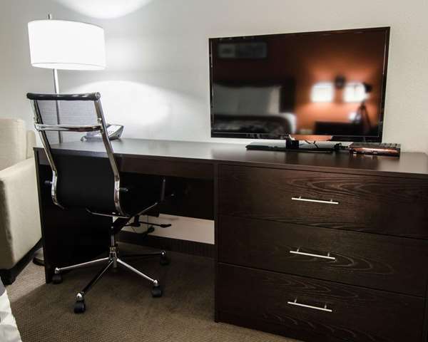  - Sleep Inn & Suites & Conference Center Indianapolis