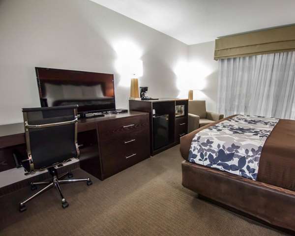  - Sleep Inn & Suites & Conference Center Indianapolis