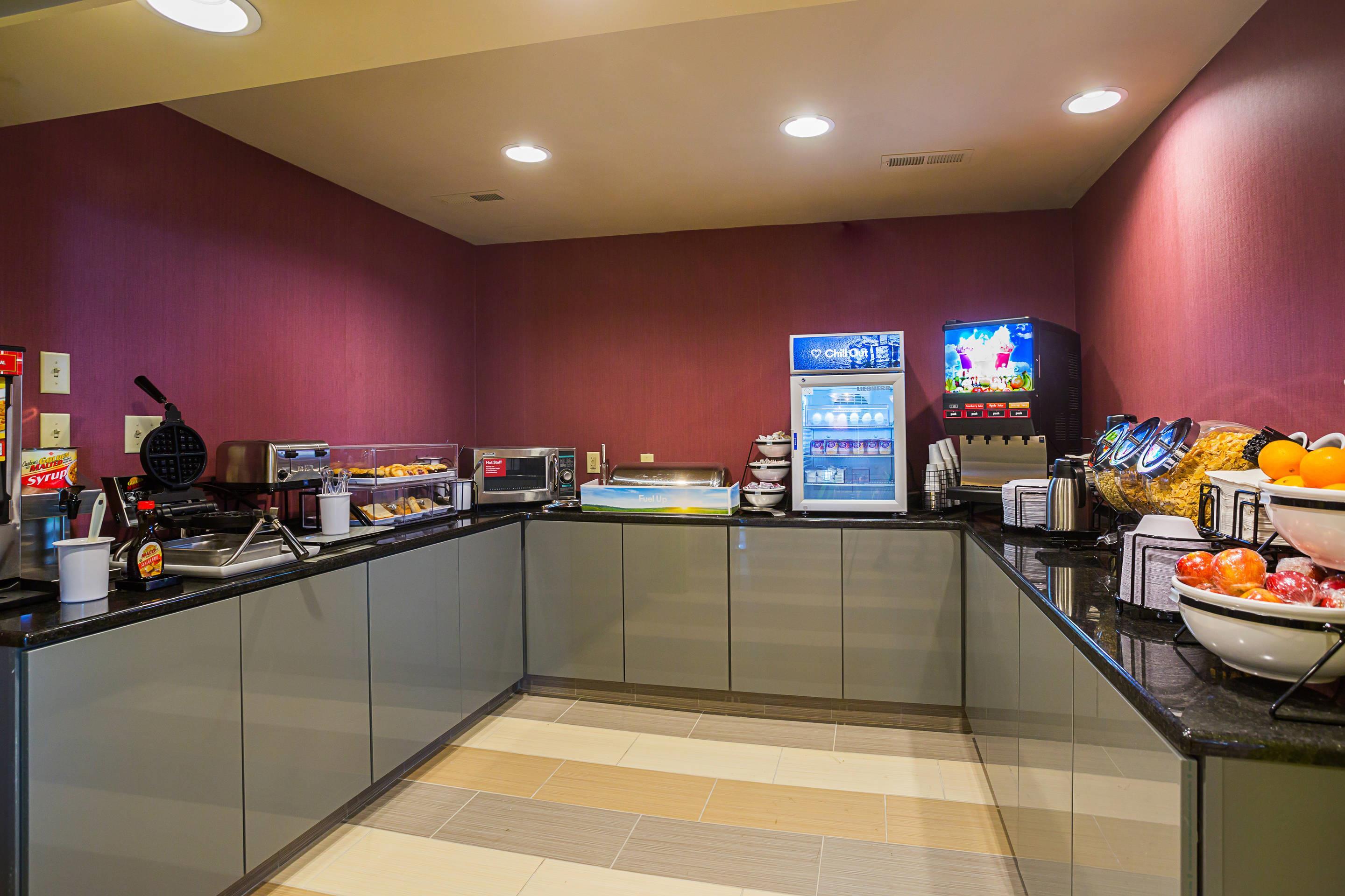 Breakfast area | Clarion Inn & Suites