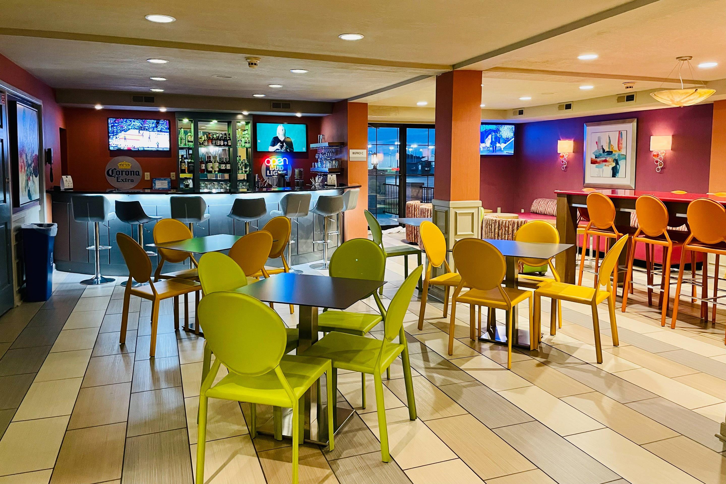 Breakfast area | Clarion Inn & Suites