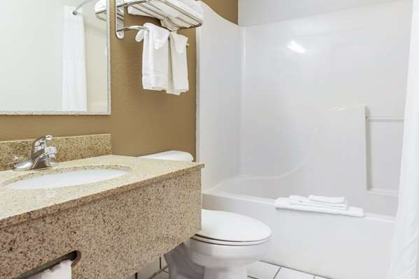  - Quality Inn Noblesville