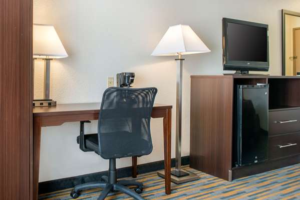  - Quality Inn Noblesville