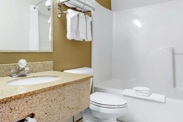  - Quality Inn Noblesville