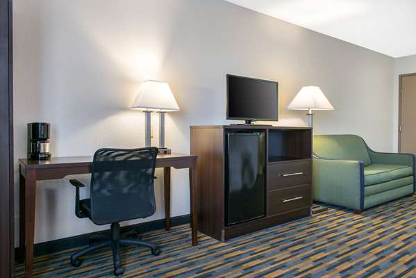 Suite - Quality Inn Noblesville