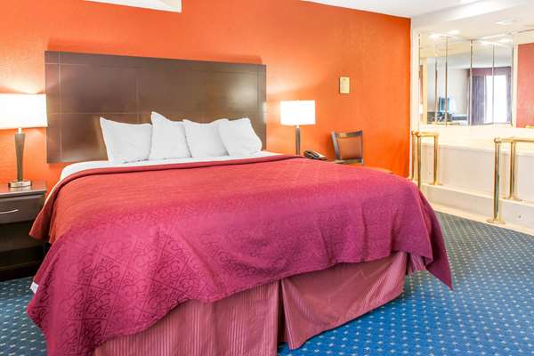  - Quality Inn Seymour - I-65, Exit 50