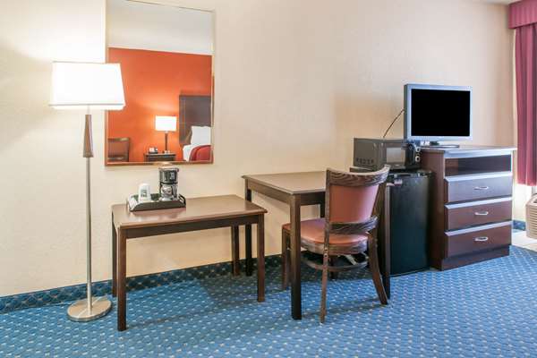  - Quality Inn Seymour - I-65, Exit 50